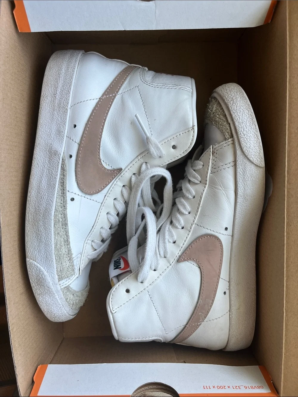 NIKE BLAZER MID ‘77 - Picture 5 of 6